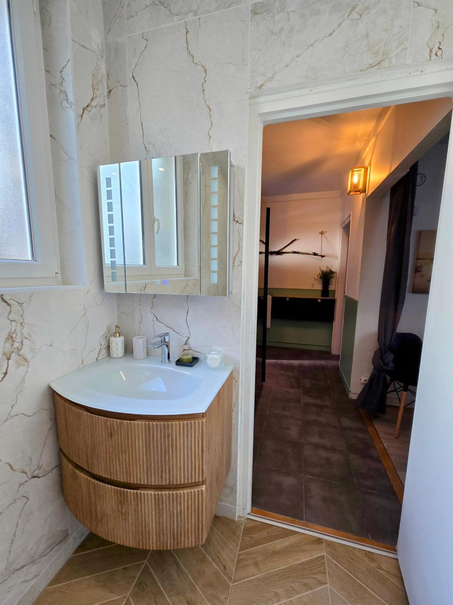 Le Rive Gauche By Beds76, Grand Parking Apartment Rouen